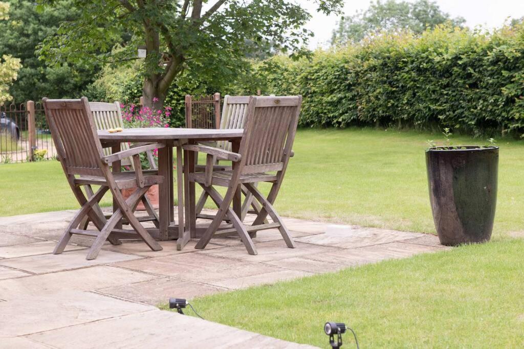 Immaculate Barn Annexe Close To Stansted Airport Great Dunmow Exterior photo